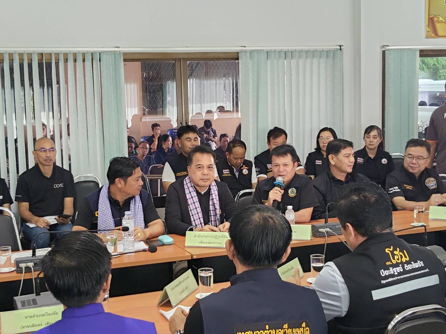 title - องเลขาธิการ ส.ป.ก. ร่วมติดตามรัฐมนตรีช่วยว่าการกระทรวงเกษตรและสหกรณ์ (นางสาวปิยะรัฐชย์ ติยะไพรัช) ลงพื้นที่ตรวจราชการใน อำเภอเวียงเชียงรุ้ง จังหวัดเชียงราย